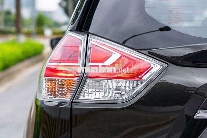 Nissan Xtrail 2.5 SV Sx 2020 cực đẹp