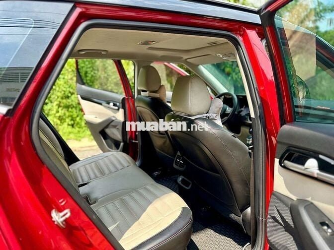 Kia Seltos 2021 Premium Đăng Ký 2022 Logo mới