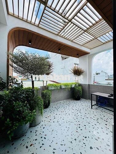 CÔ BA XOAY VỐN CẦN BÁN NHÀ HUỲNH KHƯƠNG NINH, QUẬN 1. GIÁ 8.1Tỷ/64,4M2