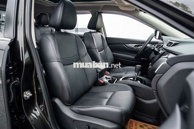 Nissan Xtrail 2.5 SV Sx 2020 cực đẹp