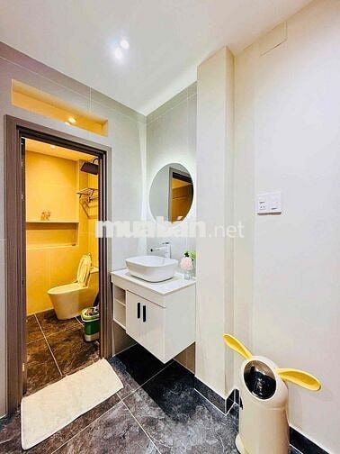 Tôi cần bán nhà đường Nguyễn Thái Bình, Quận 1. Giá 5Tỷ980/ DT 3,5x11m