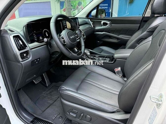 Kia Sorento 2022 Signature 2.5 AT AWD - 46000 km