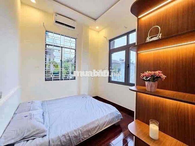 GIẢM NGAY 200TR CHO CĂN NHÀ NGUYỄN THÀNH Ý, QUẬN 1 - GIÁ: 7,86TỶ/ NGAN
