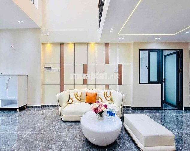 Tôi cần bán nhà đường Nguyễn Thái Bình, Quận 1. Giá 5Tỷ980/ DT 3,5x11m