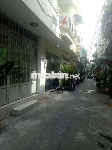 Nhà 1 lầu HXH Nguyễn văn quá. 2PN giá 7tr/tháng