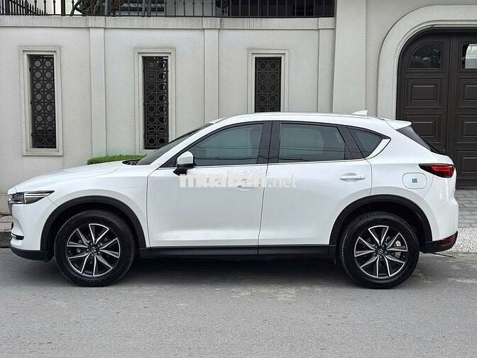 Mazda CX5 trắng chạy 5 vạn km