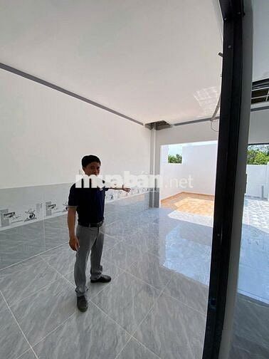 Nhà giá rẻ, sổ riêng, thổ cư, đất ở đô thị.