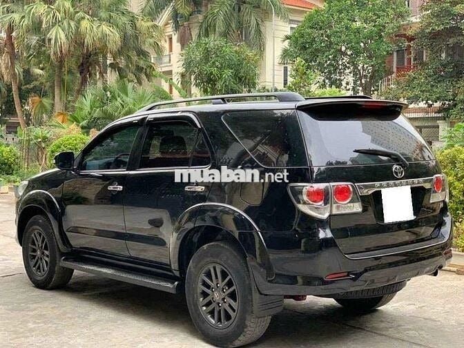 Toyota Fortuner 2.5G 2016 - Đen CỌP