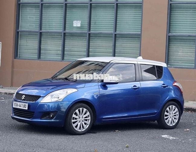 Suzuki Swift 2016 1.4 AT - 80000 km