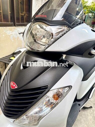 Cần bán xe sh 125 nhập 3 cục tất cả zing hết