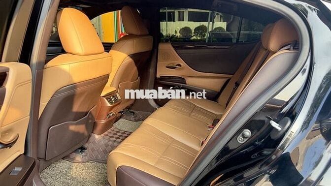 Chính chủ bán Lexus ES250 Đen – NT Nâu – 2020