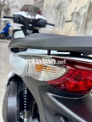 Cần bán xe sh 125 nhập 3 cục tất cả zing hết