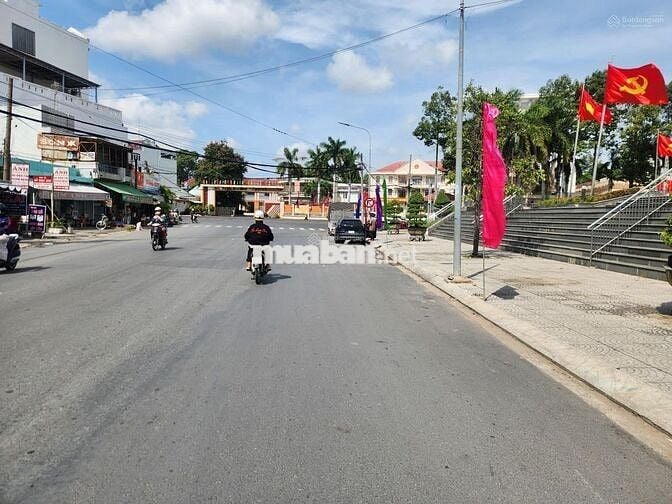 Đất chính chủ, SHR (DT 7x50m) giá 900tr.Cách Thị Ủy Trảng Bàng 300m
