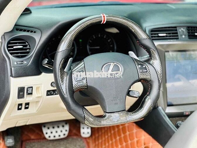 Lexus iS 250 C Convertible Model 2019