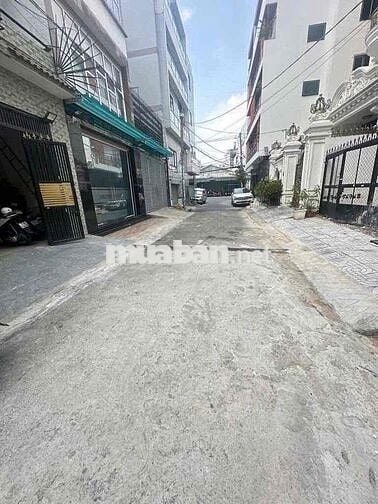 Nhà(4,5x18m) Nguyễn Cửu Đàm 3Lầu 4PN 4VS Hẻm 8M