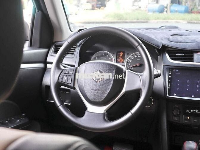 Suzuki Swift 2016 1.4 AT - 80000 km