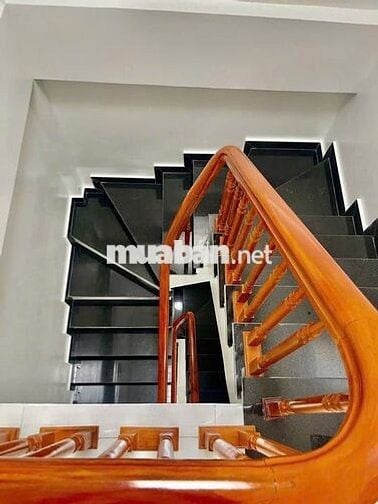 Em Công  cần bán nhà 5t,40m tại Phan Đình Giót,HĐ,mặt ngõ chỉ nhỉnh 7t