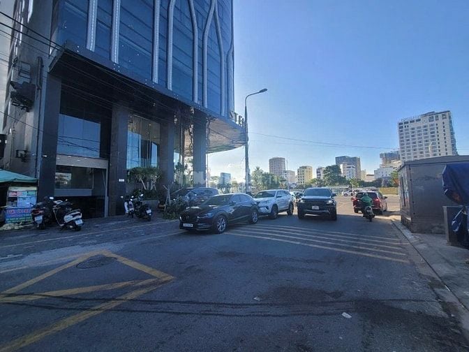 Bán đất MT Lâm Hoành – 650m² (12x54) – Giá 157 tỷ – Gần biển Đà Nẵng