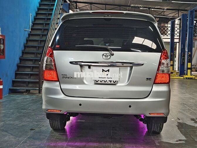 Toyota Innova 2008 V - 130000 km