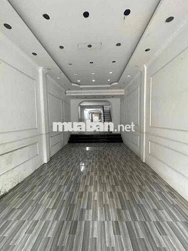 CHO THUÊ NHÀ 3 LẦU DIỆN TÍCH SIÊU RỘNG MẶT TIỀN MẬU THÂN