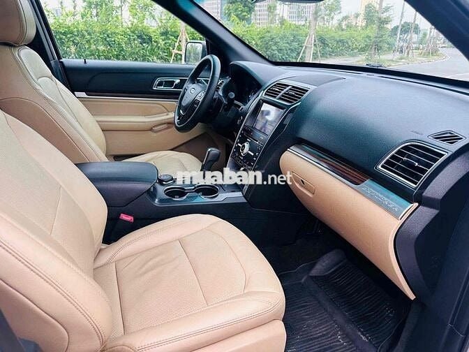 Ford Explorer 2016 2.3L Ecoboost - 110000 km