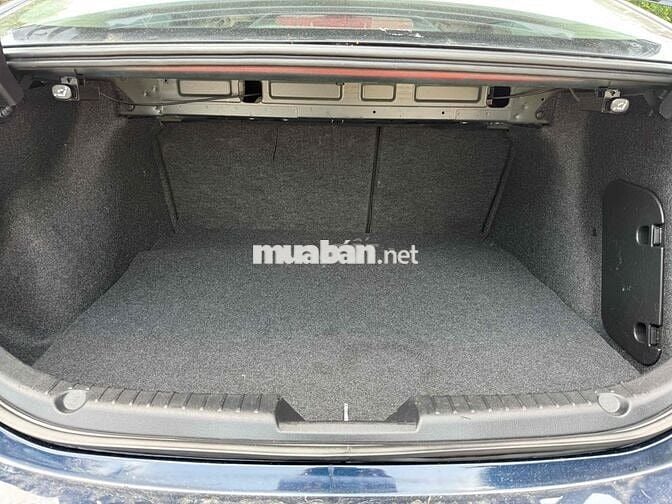 Mazda 3 2018 1.5 AT Sedan - 70000 km