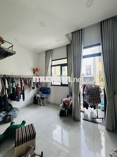 Bán nhà mặt tiền đường Gò Xoài, Bình Tân giá nhỉnh 4,7 tỷ