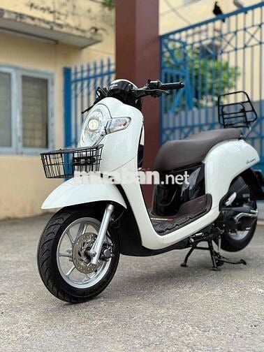 Scoopy 2019 BSTP 9c xe đẹp chạy lướt hỗ trọ góp