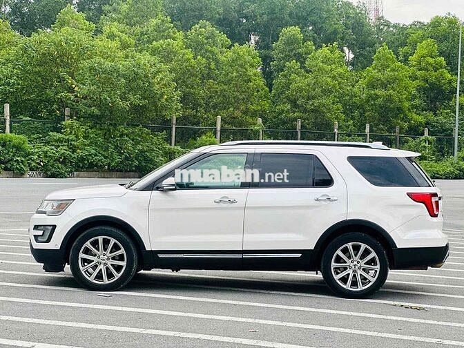Ford Explorer 2016 2.3L Ecoboost - 110000 km