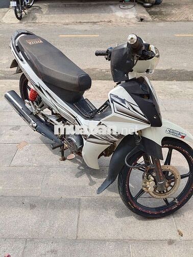 Nhà có con xe 50cc cần bán