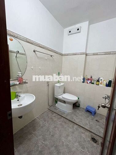 Nhà cho thuê p 17 gò vấp giá 14 triệu