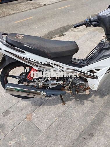 Nhà có con xe 50cc cần bán