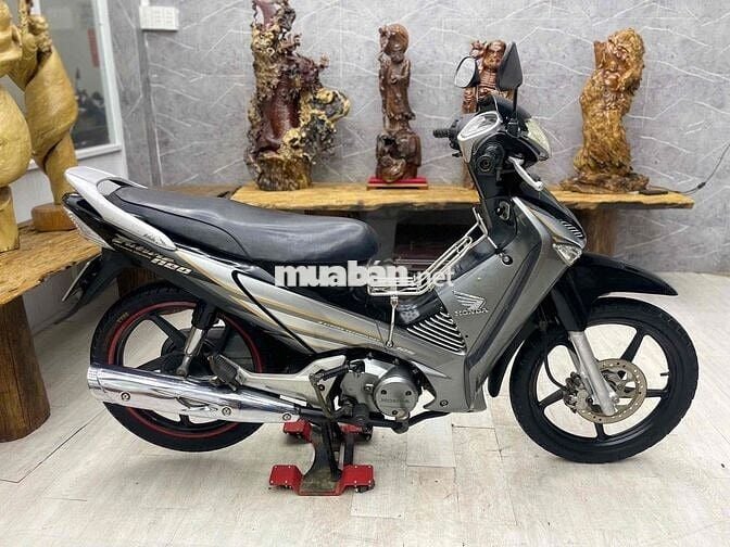 👉Future neo xe liền lạc, máy bao êm