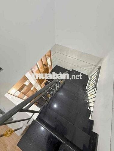 BÌNH TÂN ’54 m 2 TẦNG ‘ 4 x13 m chỉ 5 tỷ TL ‘ mặt tiền kinh doanh