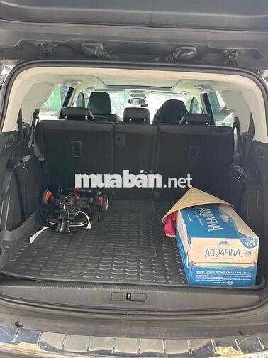 Peugeot 5008 2018 1.6L Turbo - 960000 km