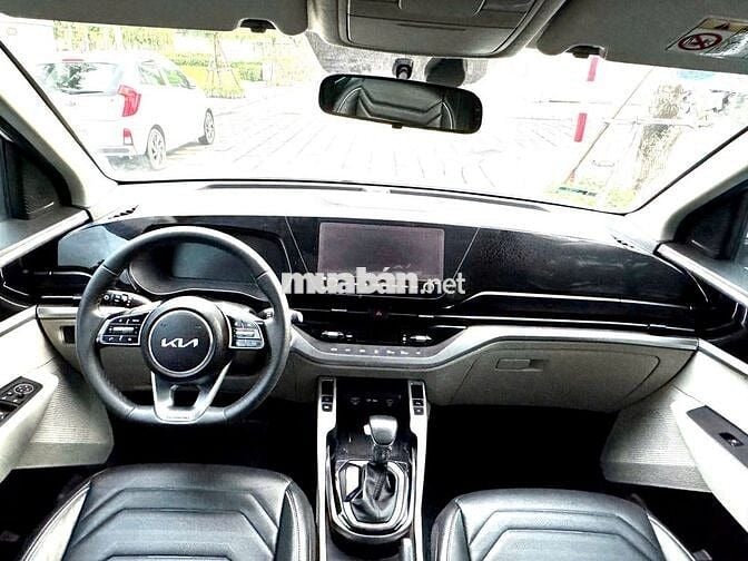 Kia Carens 2022 1.5D Premium - 50000 km