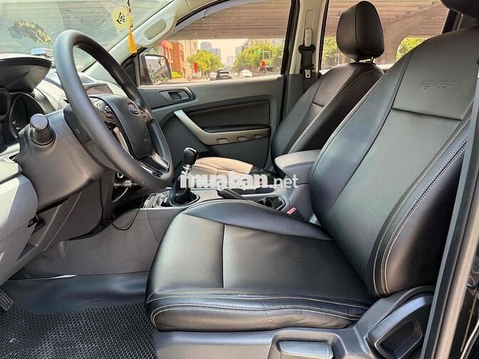 Ford Ranger XLS 2.2MT 2016 một chủ