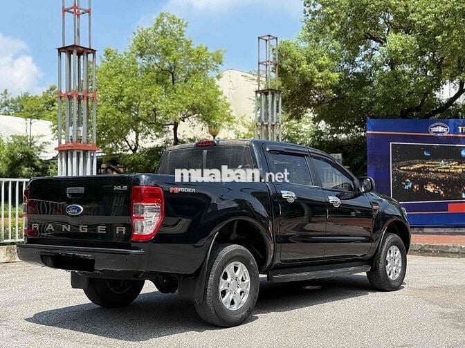 Ford Ranger XLS 2.2MT 2016 một chủ