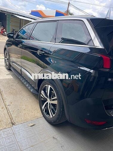 Peugeot 5008 2018 1.6L Turbo - 960000 km
