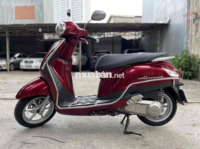 Grande đỏ 2015 xe đẹp nguyên rin 1 đời chủ bán