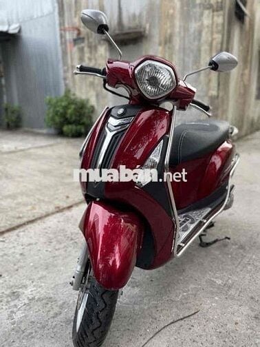 Grande đỏ 2015 xe đẹp nguyên rin 1 đời chủ bán