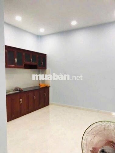 Cho thuê nhà Trường Chinh Tân Phú, 1 lầu, 2PN, gần Chế Lan Viên, 10tr