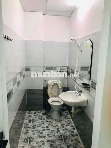 Cho thuê nhà Trường Chinh Tân Phú, 1 lầu, 2PN, gần Chế Lan Viên, 10tr