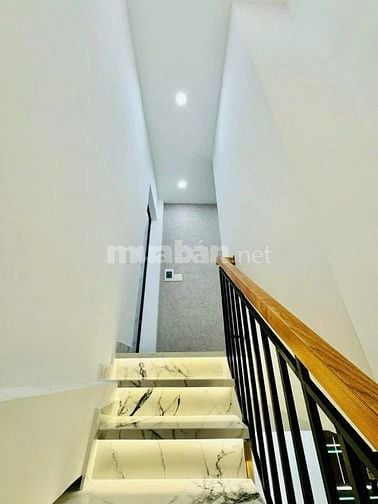 Nhà 4 x 11 đúc 1 trệt 1 lầu đường Quang Trung phường 10 gò vấp 