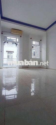 Khu phân lô 18B,dt 52m2,hẻm 8m,3 tầng,giá 5.x tỷ.