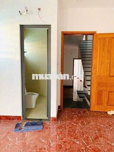 Cho thuê nhà mặt tiền Hiền Vương Tân Phú, 5 lầu, 9PN, giá 28tr/th