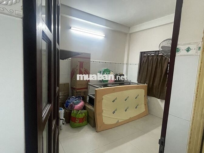 Ngộp bán gấp nhà 2 tầng 4pn 67m2 sàn 168m2 gần trường THSC Lê Tấn Bê