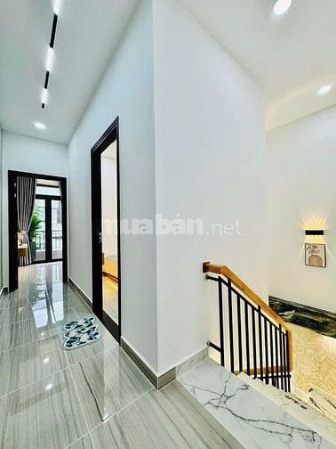 Nhà 4 x 11 đúc 1 trệt 1 lầu đường Quang Trung phường 10 gò vấp 