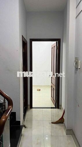 Chính Chủ - MTKD DC 11 - DT 4x15m 3 lầu 5pn 5wc - giá thuê 16tr