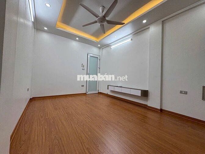 BÁN NHÀ THANH BÌNH -MỘ LAO-35M- 5 TẦNG-ÔTÔ 7 CHỖ ĐỖ CỬA-KINH DOANH-102